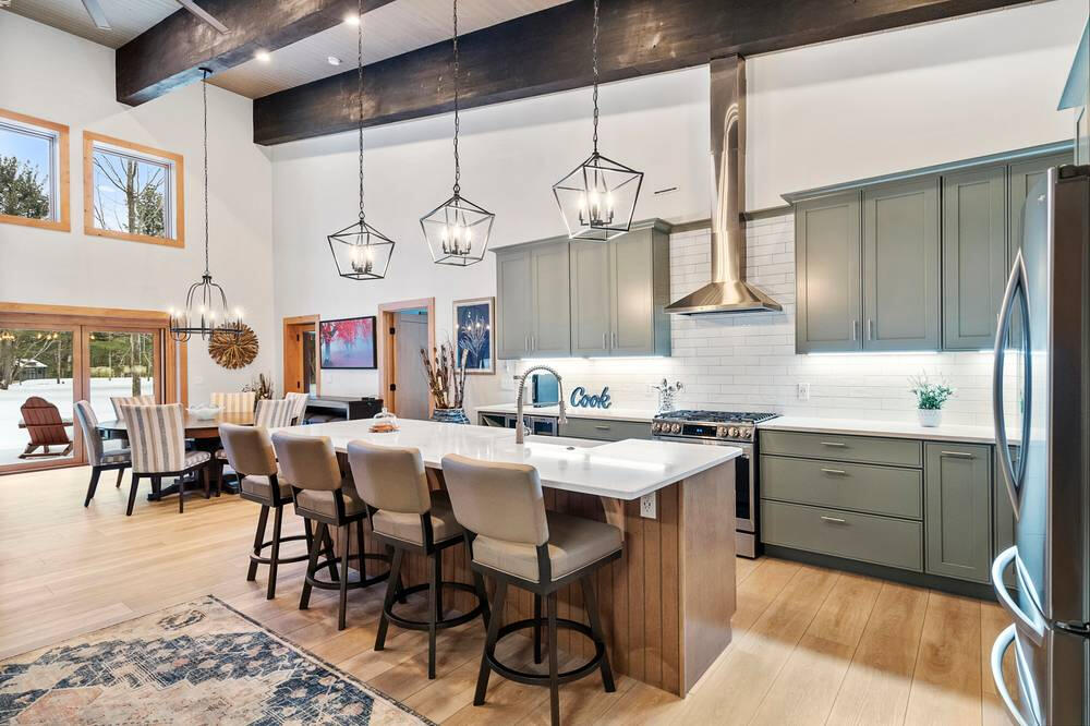 Caretaker Cottage - Vacation Rental In Northern Michigan Petoskey in the Woodlands at Hearthside Grove