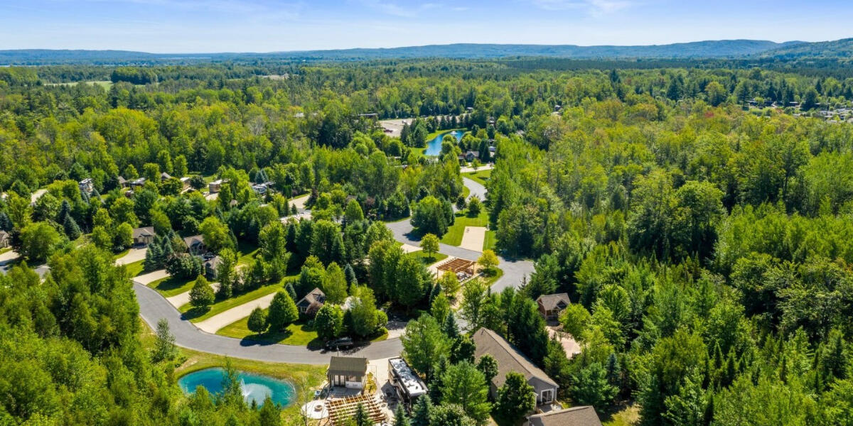 Northern Michigan Vacation Rentals Hearthside Grove Rentals